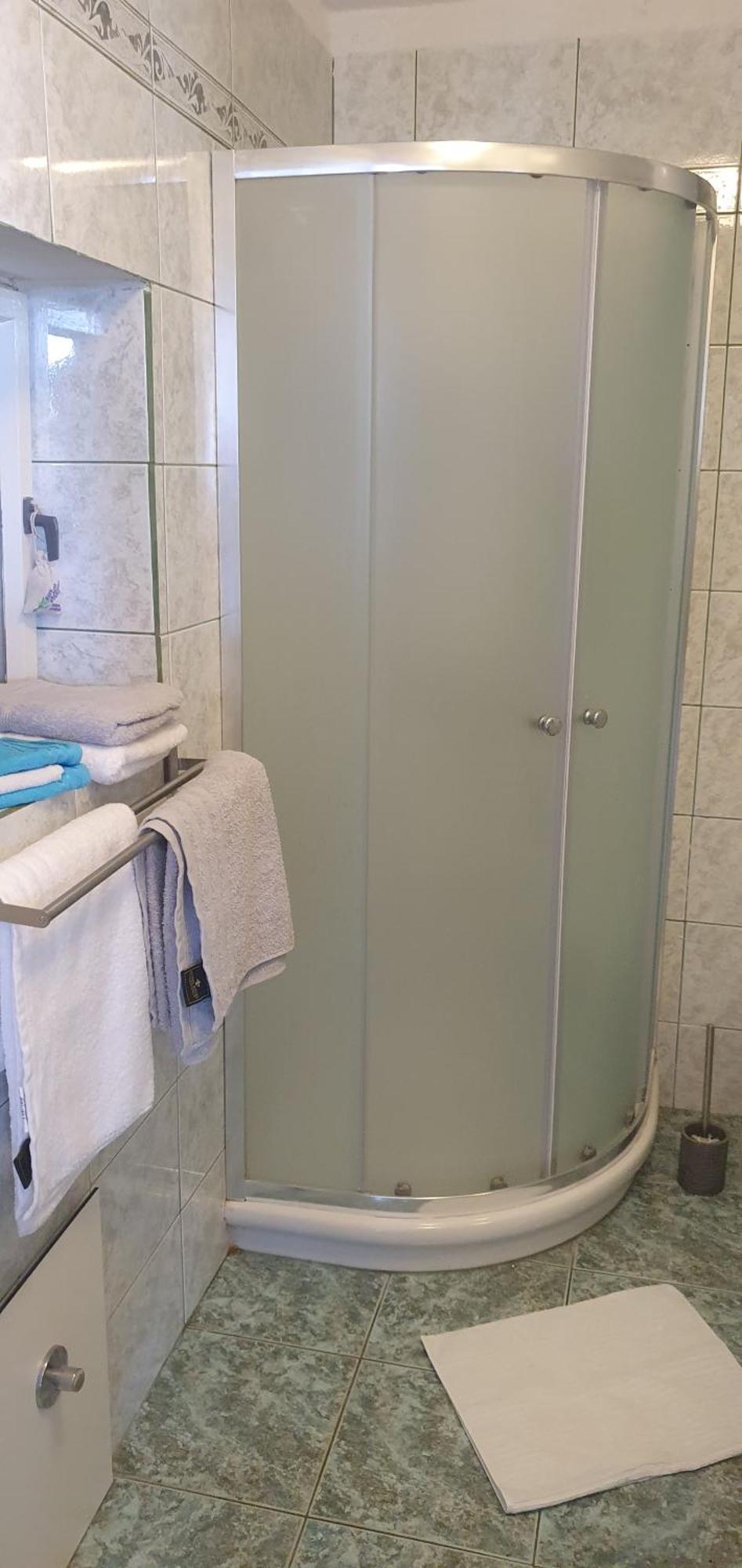 קרלובג Apartmani Sara Marija חדר תמונה