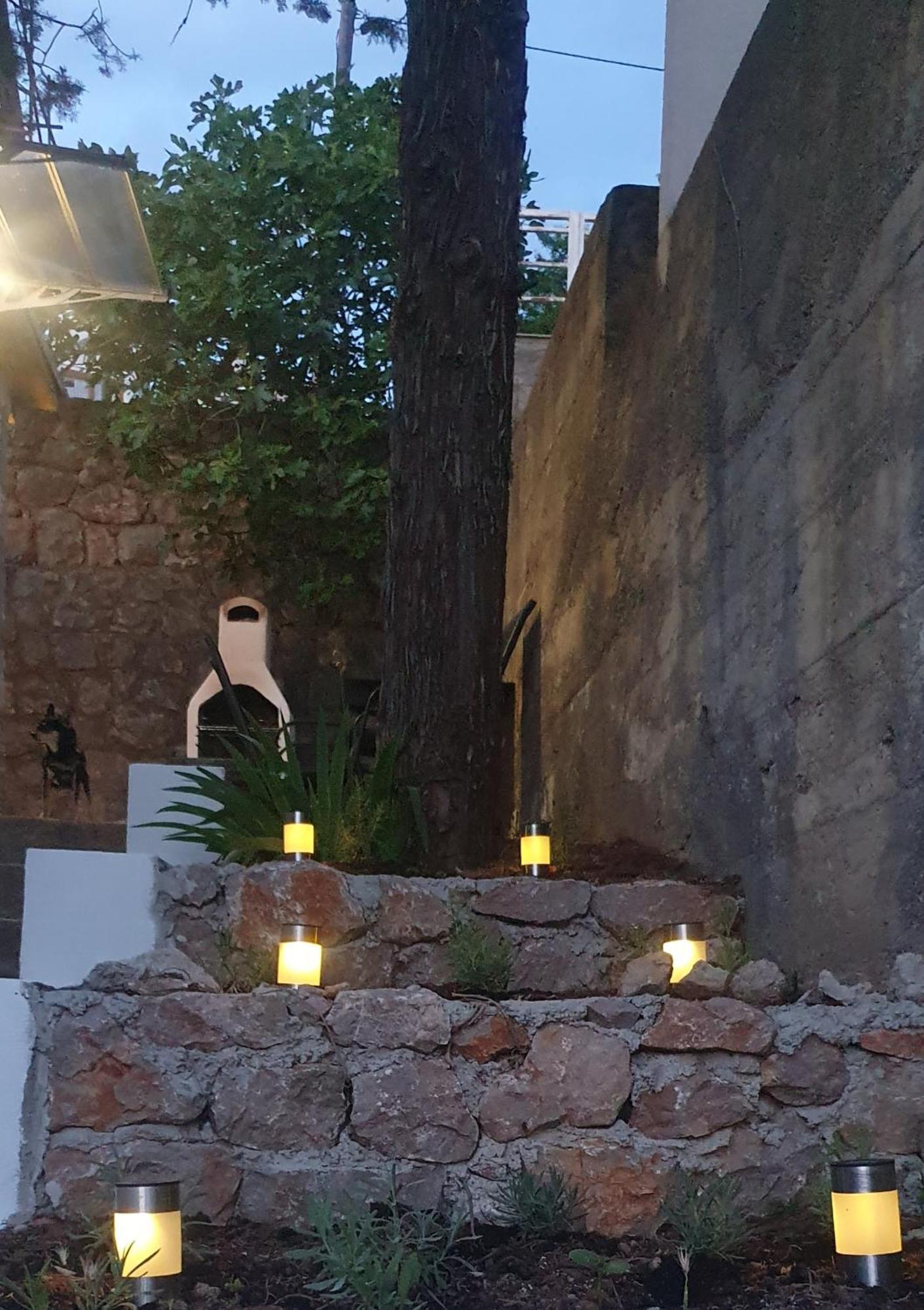 קרלובג Apartmani Sara Marija מראה חיצוני תמונה